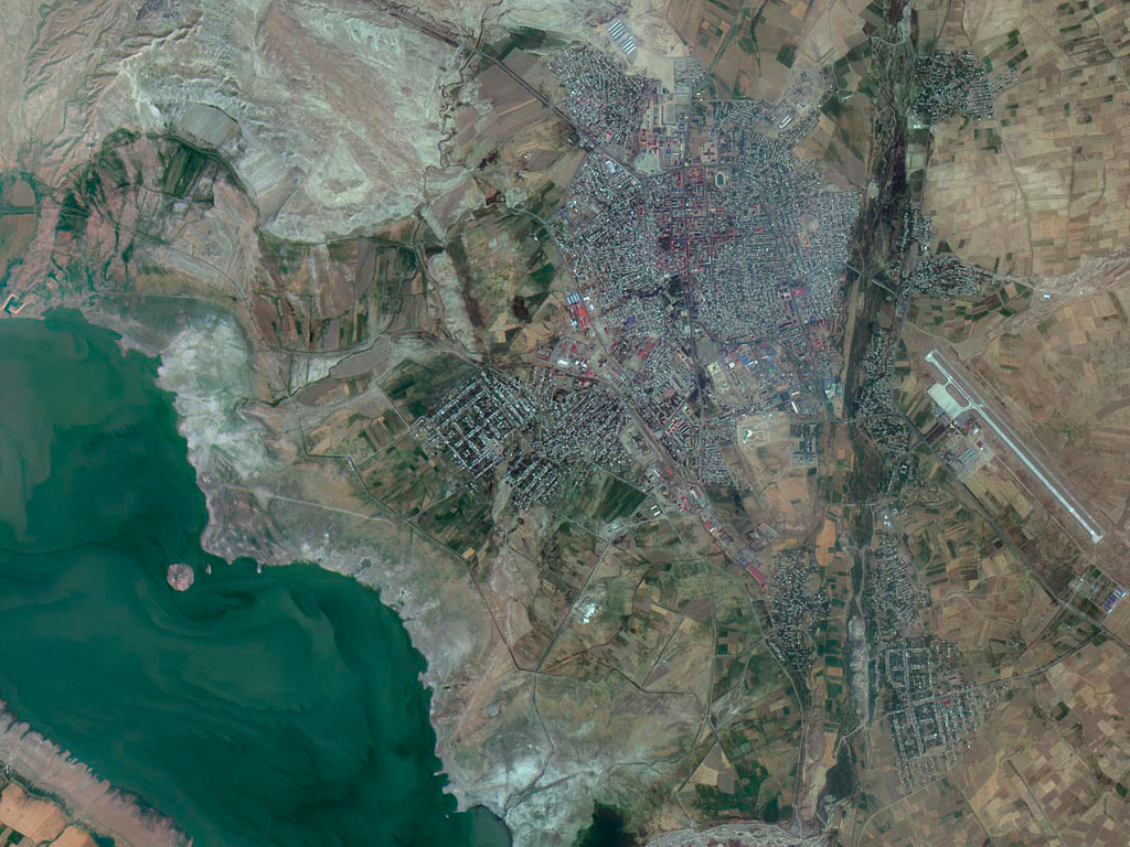 Водохранилище гидроузла Аракс, KazEOSat-2, 2015